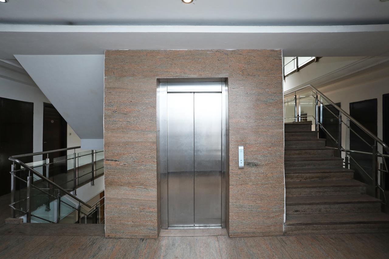 Hotel City Height - Delhi Ncr Id Not Accepted นิวเดลี ภายนอก รูปภาพ